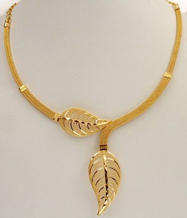 Indian Simple Gold Necklace Designs